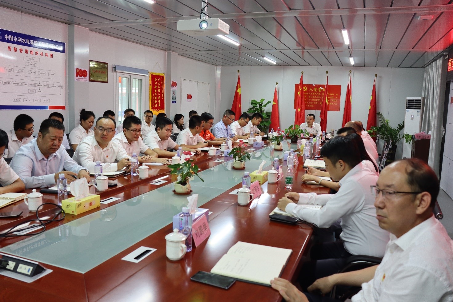 图片关键词 图片关键词