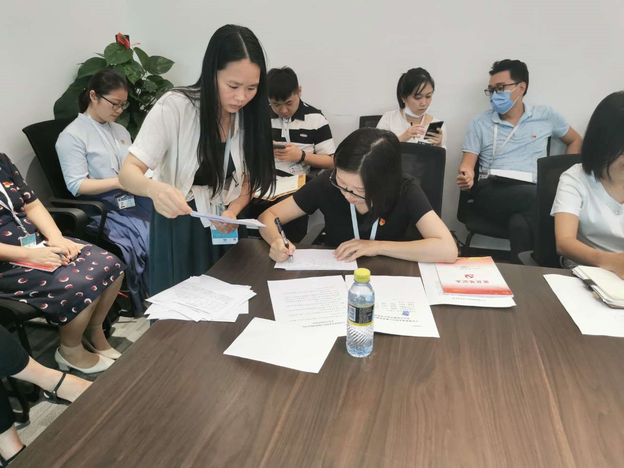 图片关键词