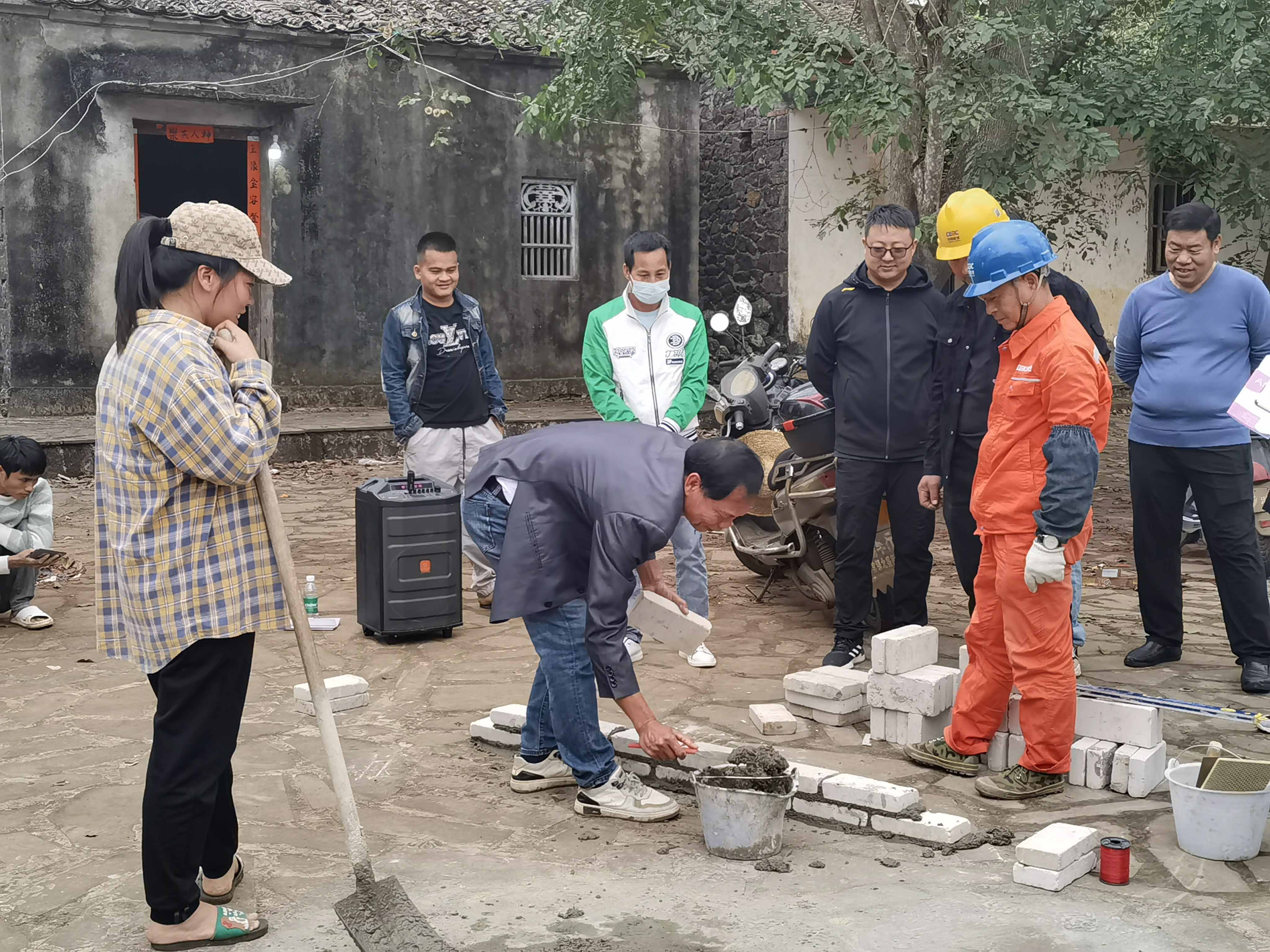 图片关键词
