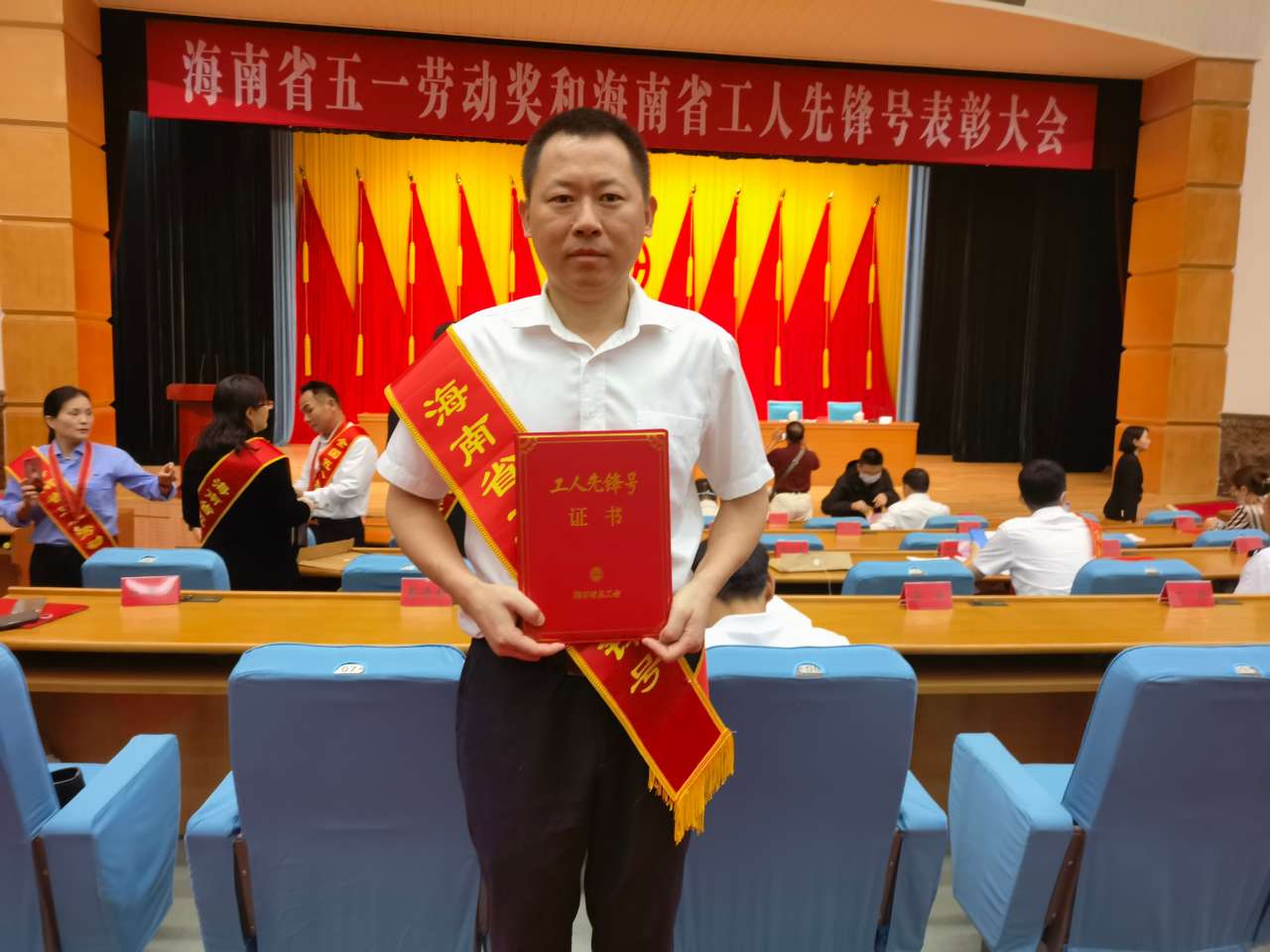 图片关键词 图片关键词
