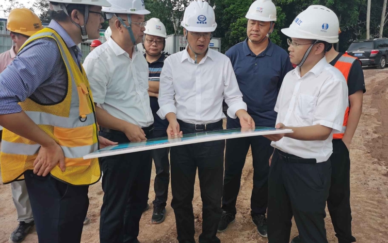 海南控股赴水电集团在建项目检查指导工作
