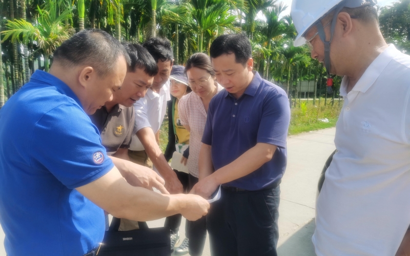 屯昌县政府调研迈湾水利枢纽工程移民安置点建设